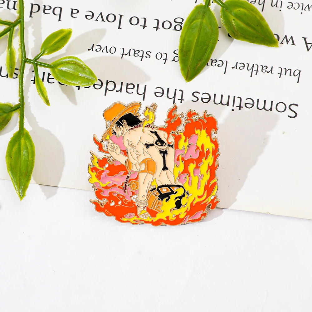 1 Pc Classics Anime Brooch Per - огляд і ціна Gaming Accessories Rack