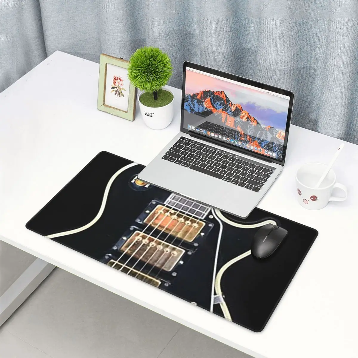 Large Mouse Pad Gibson Custom  - огляд і ціна Gaming Accessories Shop
